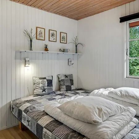 Koselig Hjem I Med Wifi Feriehus Neksø