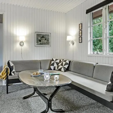 Koselig Hjem I Med Wifi Neksø